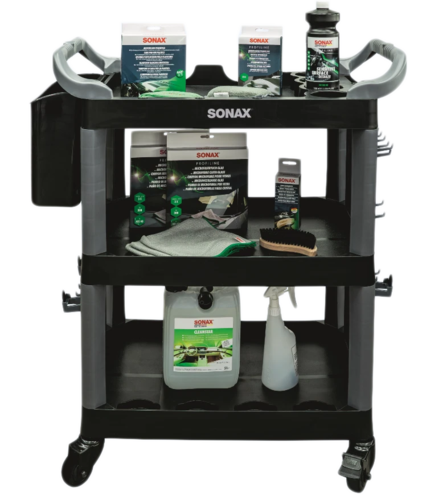 Innenraum Service Station